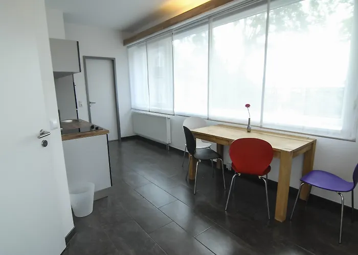 アパートホテル ペトゥル アム ルーボーゲン 3*